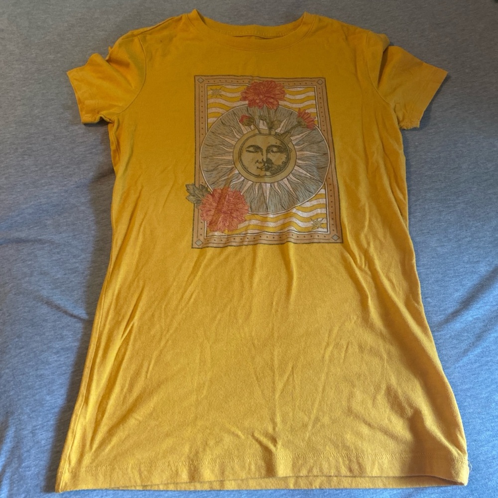 Aeropostale Yellow Graphic Tee